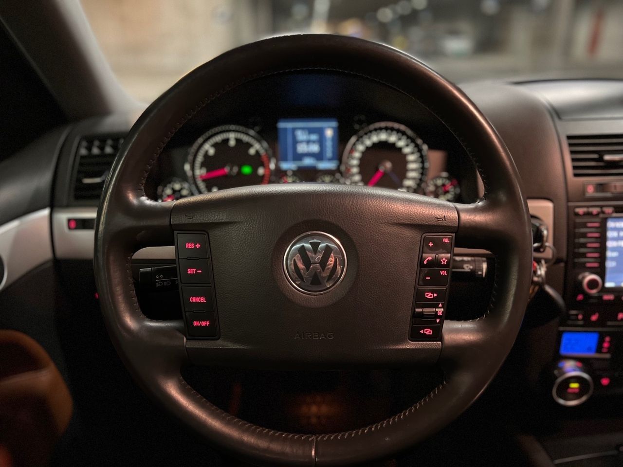 Volkswagen Touareg 2.5 TDI R5 Tiptronic 4Motion Sport